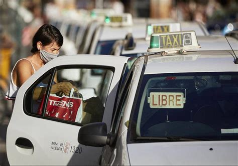 Cuánto cuesta una licencia de taxi y qué hay que。